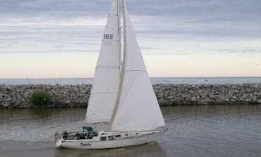 41ft Sailing Crusing Monohull Charter on ''White Lake'' Michigan, USA.