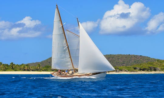 Exciting Grenadine sailing adventures on HERON