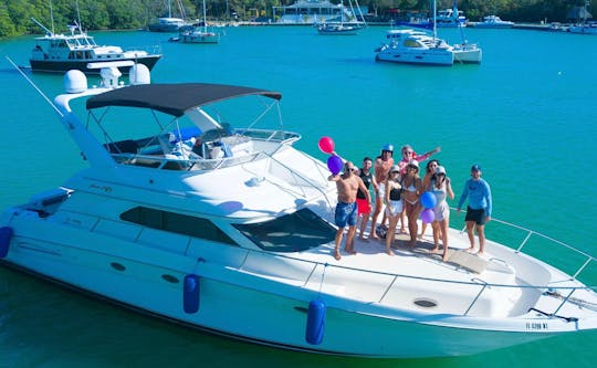 ¡Disfruta de Miami en un SEA RAY FLY de 51 pies! 🌊🌊 CON 30 MINUTOS DE VIAJE GRATIS TODOS LOS DÍAS 🚤
