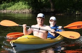 Tandem Kayak Rental in Frenchtown, NJ