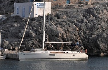 Sun Odyssey 44i Sailing Charter for 10 People in Alimos