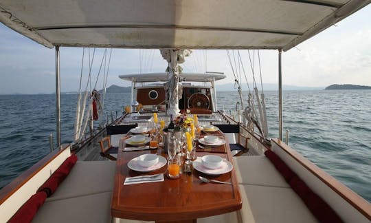 85' Bermuda Ketch Charter in Kawthoung