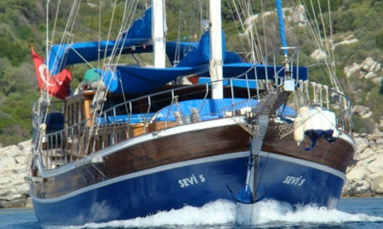 Private Sailing Yacht with 6 Double Cabins in Bodrum - Wonderful Blue Cruises