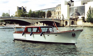 Alquiler de yates a motor en París, Francia