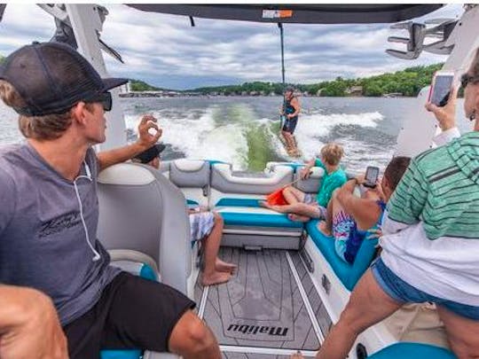 Malub and Axis Wakeboard and Wakesurf Lessons in Osage Beach, Missouri 
