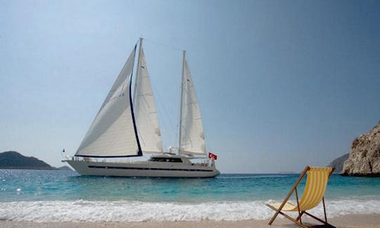 Angelo II Motorsailer Rental in Bodrum