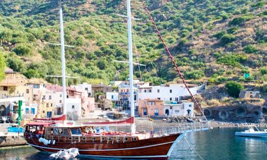 'Latife Sultan' Crewed Gulet Sailing Charter from Milazzo, Italy