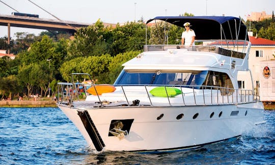 70' Private Luxury Yacht Rental in Istanbul with Premium Service