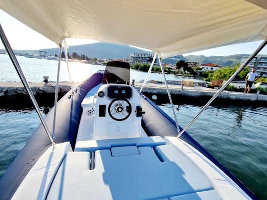 Great 18ft 2bar RIB for exploring Kvarner