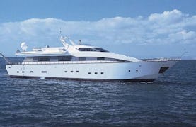 '100' Power Yacht Lady KK" for Charter in Voula