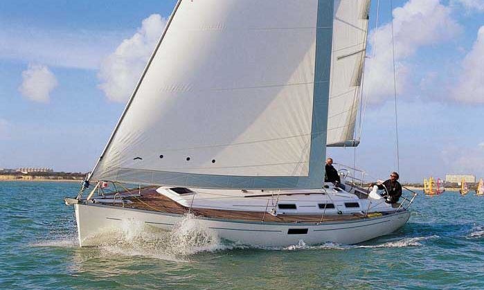 sailboat charter