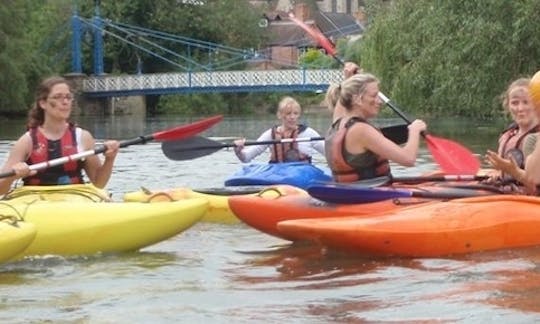 Enjoy a Kayak Hire in Warwick, United Kingdom