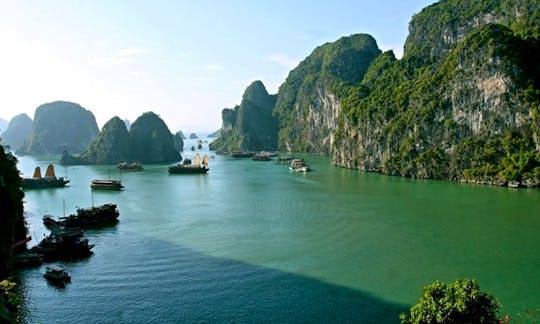5 Day Bai Tu Long Bay on Private Deluxe Cruise