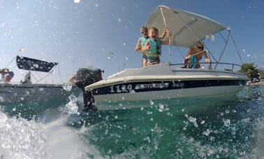 Alquiler de barco para 4 personas en Skíathos, Grecia