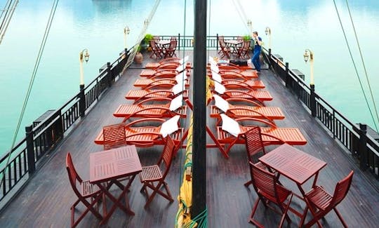 Glory Cruise Passenger Boat Hire in Nassau
