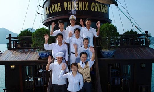 Phoenix Junk Cruise in Halong Bay