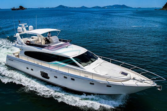 TABOGA YACHT FOR 20 PEOPLE