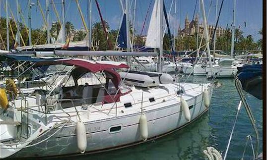Charter the Pravda Oceanis 361 Cruising Monohull in Palma, Spain