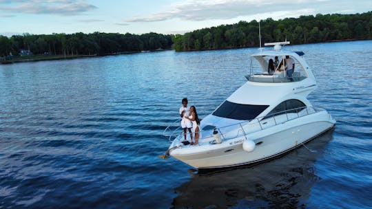 40ft Sea ray Yacht! Best Party yacht on Lake Norman!!