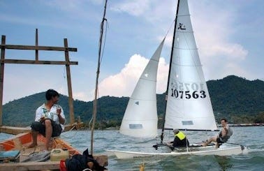 Hobie Cat Sailing Course in Krong Kaeb