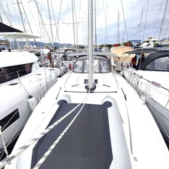 Οktana Bavaria C42 (2023) Sailing Yacht Charter