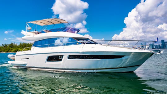 Prestige Yachts 500 Fly 52ft luxury cruise in the Miami Intracoastal