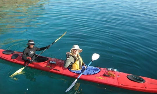 Visitas guiadas en kayak en el Parque Nacional de Komodo, Indonesia