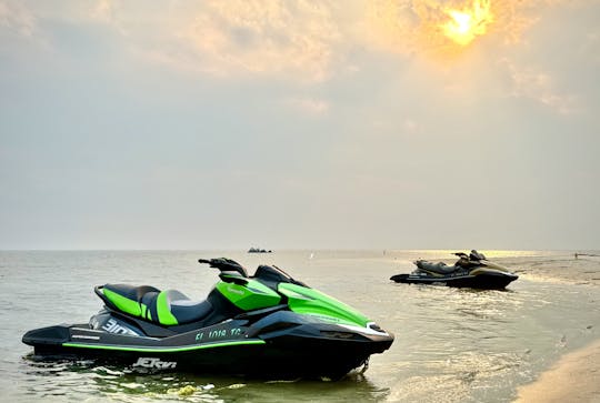 Jet ski ultrarrápido sobrecarregado de 2022 com Bluetooth