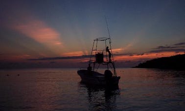 Deep Sea Fishing in Roatán, Honduras