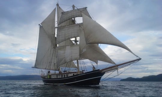 Sailing Holidays Aboard "The Lady of Avenel" in the UK