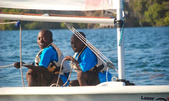 Kids Sailing Dinghies in Kilifi