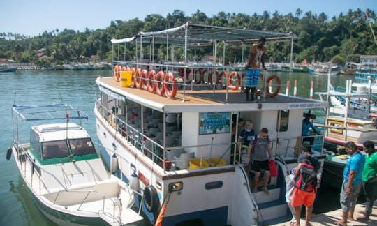 Whale Watching Boat in Weligama /  Mirissa