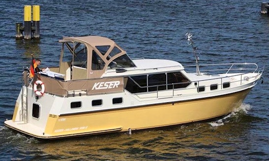 Jamaicans rule the sprints Olympic T-shirts | Zazzle 37' Motor Yacht Charter in Berlin, Germany | GetMyBoat