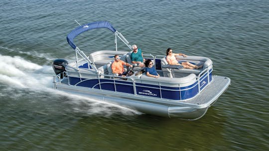 Bennington Tri-Tune 2021 com Yamaha 150 - Siesta Key