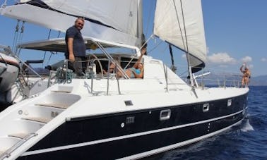 Cruzeiro a bordo de um catamarã à vela Privilege 45 para 10 pessoas na Grécia