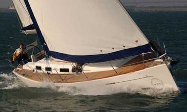 Monocasco de cruzeiro Dufour 425 'Matul' Chart em Trogir