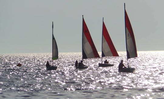 Rent Topaz Dinghy in Kalamaria