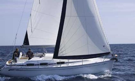 Bavaria 30' Rental in Andijk