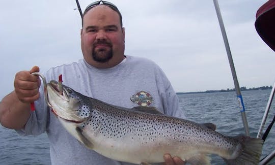 33' Tiara Motor Yacht Fishing Charter in Rochester, New York