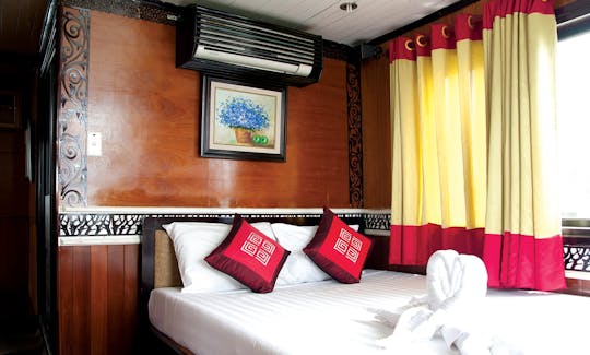 Halong Bay 2D1N overnight on 3 star Cruise in Hanoi