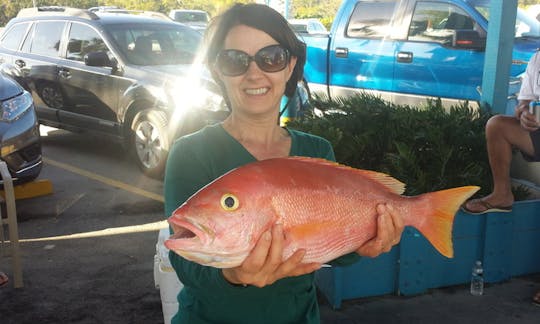 Fishing Charter on 40' Henriques Sportfish Boat in Islamorada, Florida