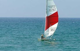 Hire Topcat F2 Sailing Catamaran In Alcúdia