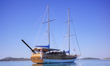 Charter 82' Luxury Gulet in Split