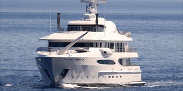 213ft Mega Luxury Yacht Charter in UAE ABU DHABI