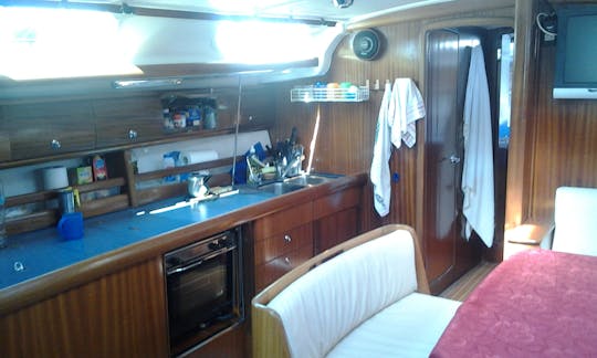 Cruising Monohull Rental in Nydri