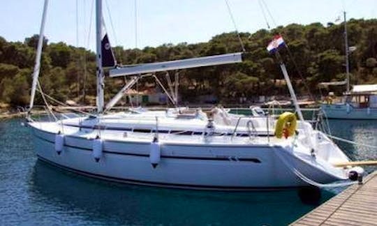 ''Marge'' Bavaria 38 Sailing Yacht Rental in Betina, Croatia