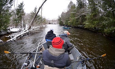 Excursions en bateau à la dérive et sur la rive sur la rivière Oswego