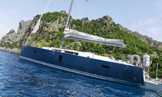 Luxury ''Disco Biscuit'' Cruising Monohull Charter in Palma
