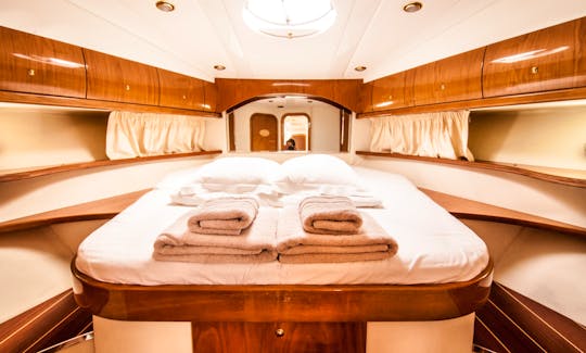 ''Club Delphia'' Luxury Cruising Monohull Charter in Palma, Spain