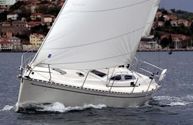 Delphia 40 Cruising Monohull Charter in Palma, Spain